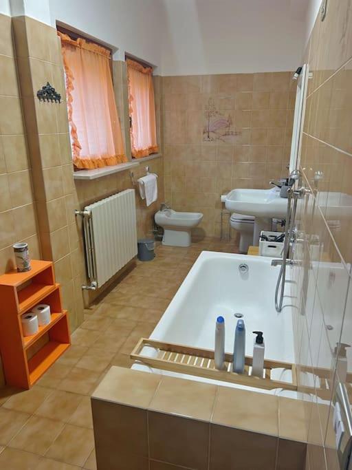 Business And Family House Con 3 Camere Da Letto Bergame Extérieur photo